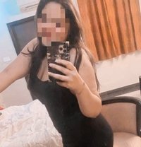 Sia Singh ( for real meet and web cam) - escort in Mumbai