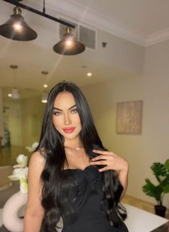 Sia Sohot Good for First Timer - Transsexual escort in Riyadh Photo 4 of 22