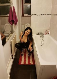 Siana Woodford Green Ig8 - escort in London Photo 9 of 10
