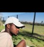 Sibu - Acompañantes masculino in Cape Town Photo 1 of 3