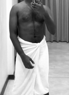 Sid - BF/ Massage / Romantic - Male escort in Colombo Photo 1 of 2