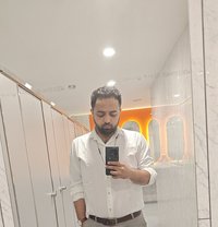 Sid - Male escort in Mumbai