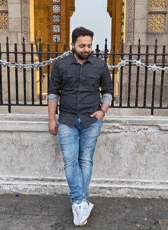 Sid - Male escort in Mumbai Photo 4 of 4