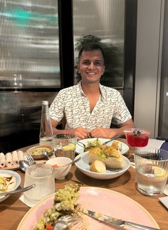 Sid - Male escort in Patna Photo 5 of 5