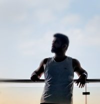 Sid - independent professional - Male companion in Mumbai