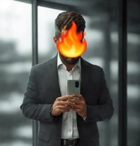 Sid - independent professional - Male companion in Mumbai