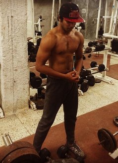Sid - Acompañantes masculino in Al Manama Photo 7 of 7