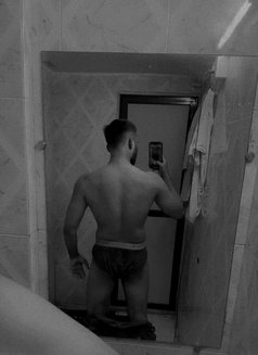 Sid69 - Male escort in Mumbai Photo 6 of 6