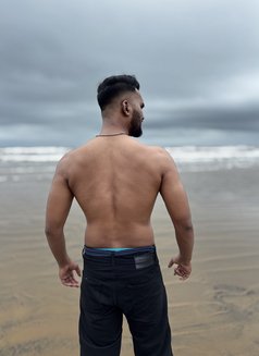 Sid69 - Acompañantes masculino in Mumbai Photo 7 of 7