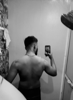 Sid69 - Male escort in Pune Photo 2 of 3