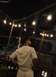 Sidd Hunk - Male escort in Chennai Photo 2 of 9