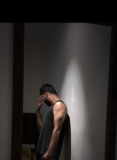 Sidd Hunk - Male escort in Chennai Photo 6 of 9