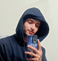 Siddarth Roy - Acompañantes masculino in New Delhi