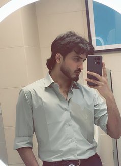 Siddhant Hard Core - Acompañantes masculino in Gurgaon Photo 4 of 10