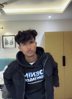 Siddhant - Male escort in Navi Mumbai Photo 4 of 4