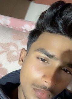 Siddhant - Male escort in Navi Mumbai Photo 1 of 3