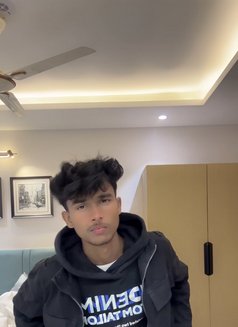 Siddhant - Male escort in Navi Mumbai Photo 3 of 3