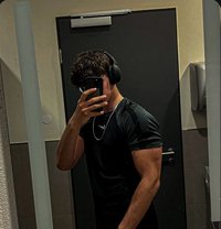 Siddhart Gigolo - Male escort in Nagpur