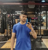 Siddharth Chauhan - Male escort in Ghaziabad