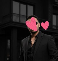 Siddharth - Male escort in Bangalore