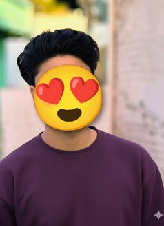 Siddharth - Male escort in New Delhi Photo 2 of 4