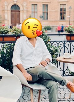 Siddharth - Male escort in New Delhi Photo 1 of 1