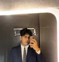 Siddharth - Male escort in New Delhi