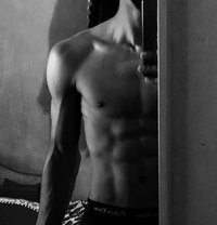 Siddharth (Only For Females & Couples) - Acompañantes masculino in New Delhi