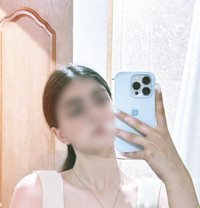 Siddhi - escort in Chennai