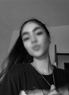 Siddhi - escort in Pune Photo 3 of 3