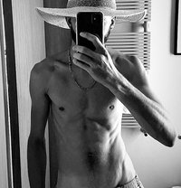 Sidharth - Male escort in Chandigarh