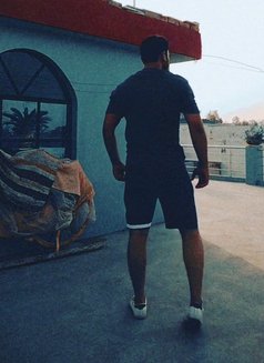 Sidharth - Male escort in Noida Photo 8 of 9