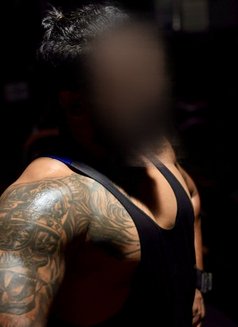 Sidharth the Naughty Bull and fit guru - Male escort in Mumbai Photo 4 of 7