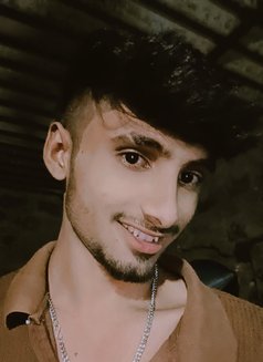 Sidhu - Acompañantes masculino in Hyderabad Photo 1 of 1