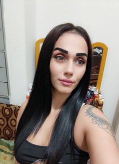 Sidra - escort in Beirut Photo 2 of 13