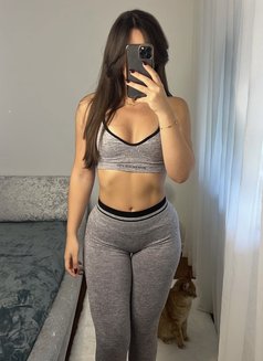 Sienna - escort in Malmö Photo 1 of 1