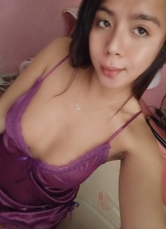 Sienna - Transsexual escort in Taipei Photo 4 of 8
