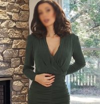 Sienna Swan - escort in Cheltenham