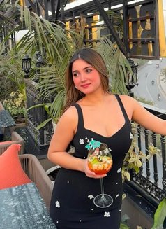 Sij Mish - escort in Fujairah Photo 5 of 7