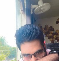 Sikander - Acompañantes masculino in Candolim, Goa