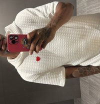 Sikledo - Acompañante masculino in Dubai