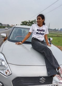 Sila - escort in Chennai Photo 2 of 6