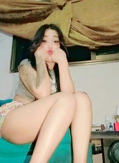 Sileen - escort in Beirut Photo 3 of 8