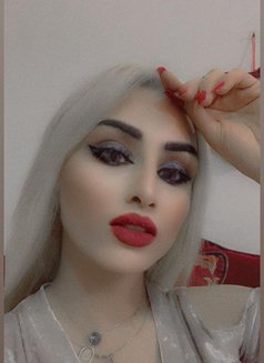 Silena - escort in Beirut Photo 7 of 7