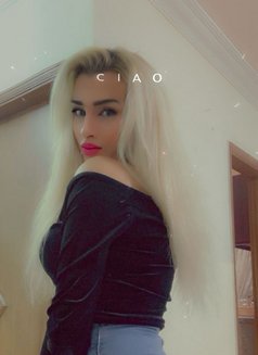 Silena - escort in Beirut Photo 5 of 5