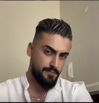 Silent Charm - Male companion in Dubai