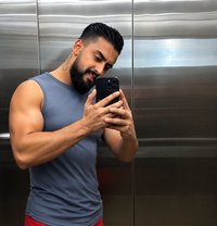 Silent Charm - Male companion in Dubai