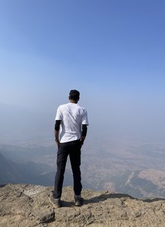Silent Star - Intérprete masculino de adultos in Bangalore Photo 1 of 1