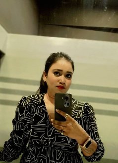 Vijayawada Escorts service - puta in Vijayawada Photo 3 of 3