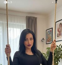 Silin - escort in Beirut